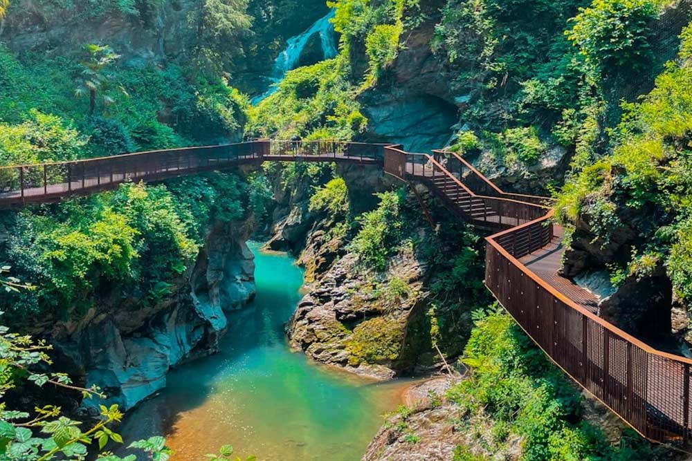 tour barca lago como orrdio bellano ac boat